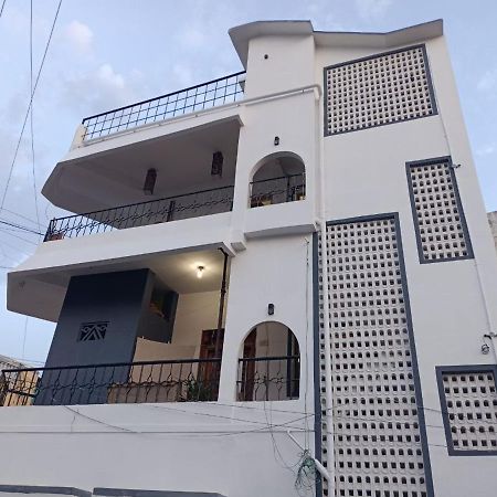 Hotel Cathe'S Town House Pondicherry Esterno foto