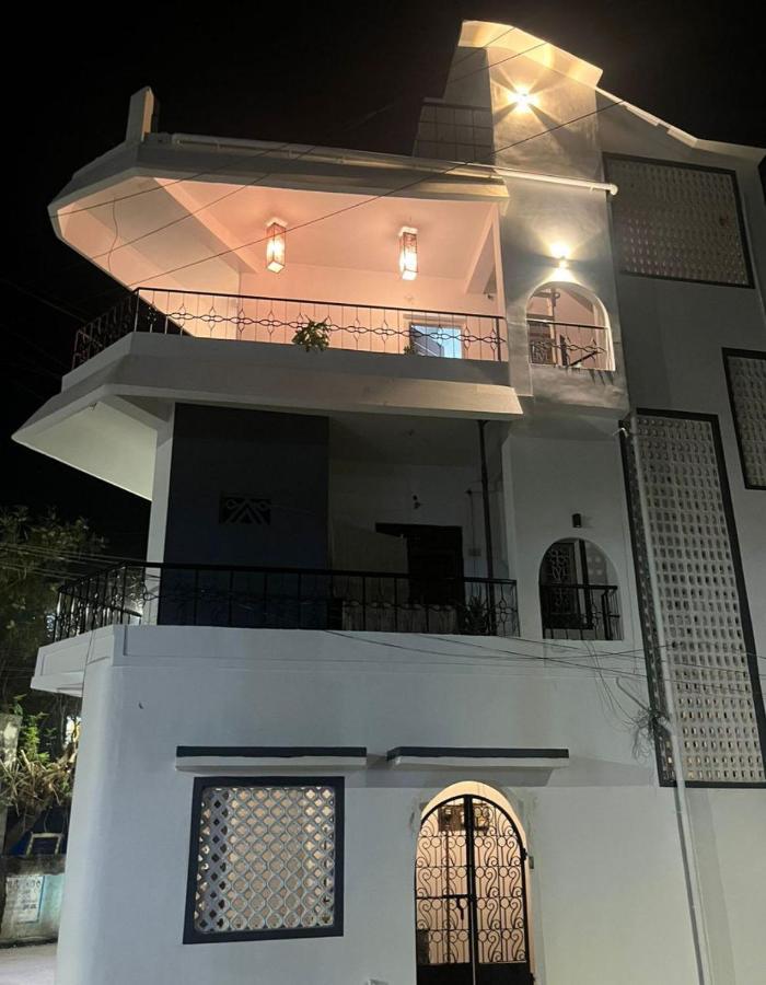Hotel Cathe'S Town House Pondicherry Esterno foto